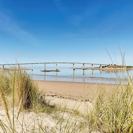 Vakantiehuis Maison Pour 14 - 150 M De La De La Clere *